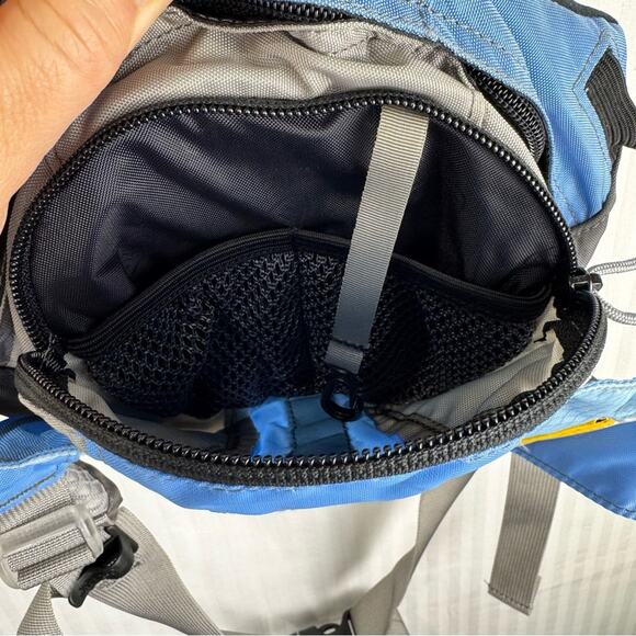 C9 Champion Yoga Duffel Travel Sports Gym Bag Blue Print Black Trim 18” Carryall - Picture 5 of 10